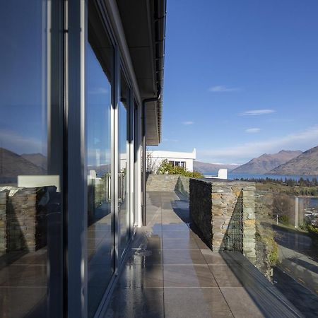 Lago Infinito By Sotheby'S Luxury Rental Homes كوينستاون المظهر الخارجي الصورة