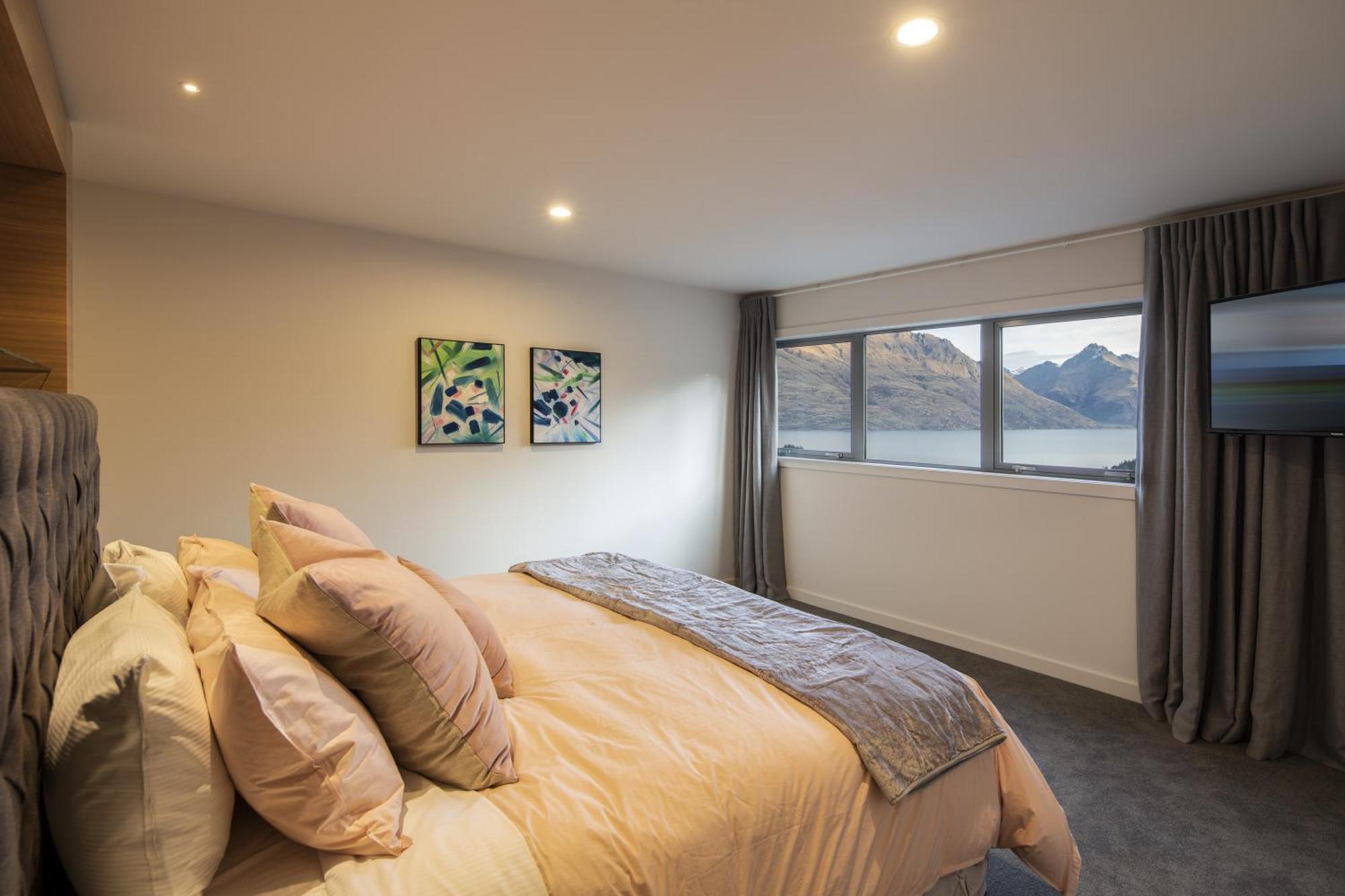Lago Infinito By Sotheby'S Luxury Rental Homes كوينستاون المظهر الخارجي الصورة