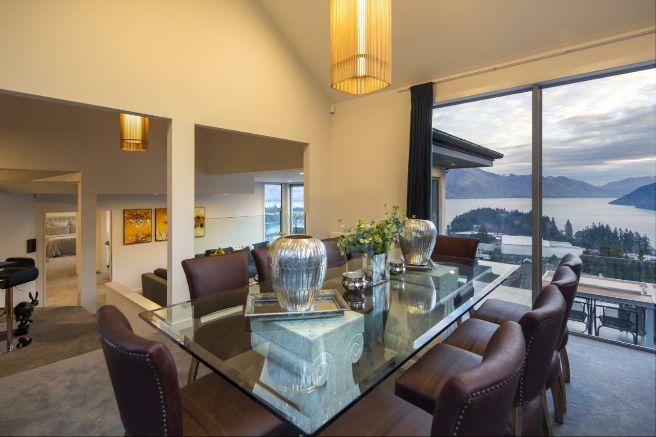 Lago Infinito By Sotheby'S Luxury Rental Homes كوينستاون المظهر الخارجي الصورة