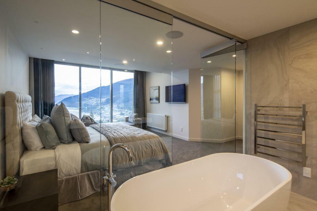 Lago Infinito By Sotheby'S Luxury Rental Homes كوينستاون المظهر الخارجي الصورة